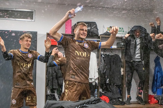 山中的吉吉 山中的吉吉